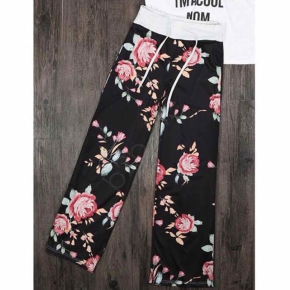 5⭐️FAVE! Floral Lounge Pants Wide Leg Black & Pink - Picture 5 of 7